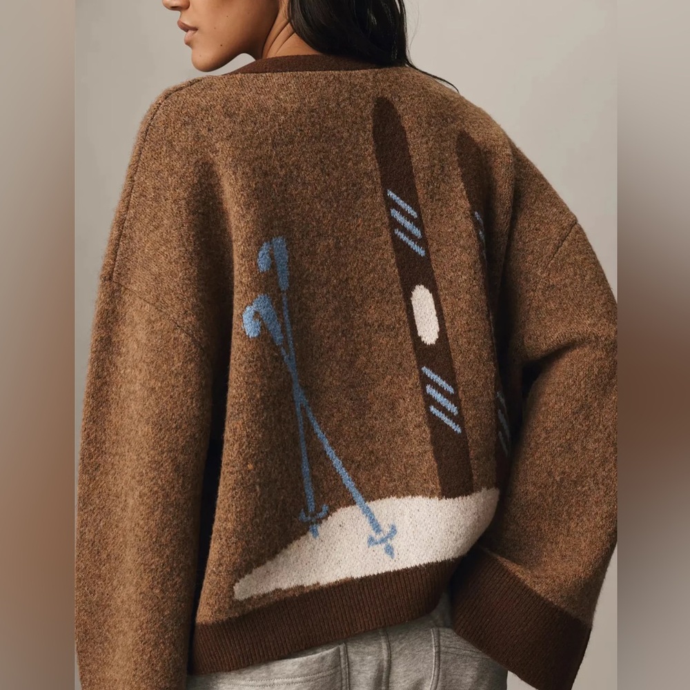 Bel Kazan Skier Icon Sweater - Picture 4 of 12